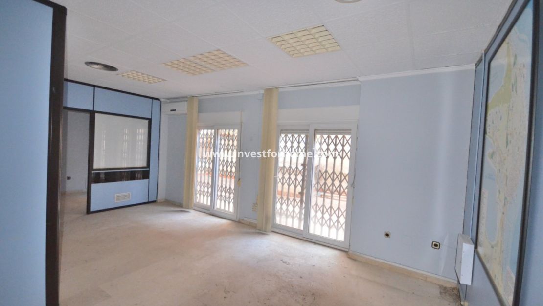 Verkoop - Appartement - Torrevieja - Centro