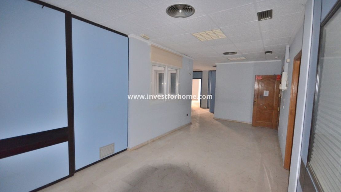 Verkoop - Appartement - Torrevieja - Centro