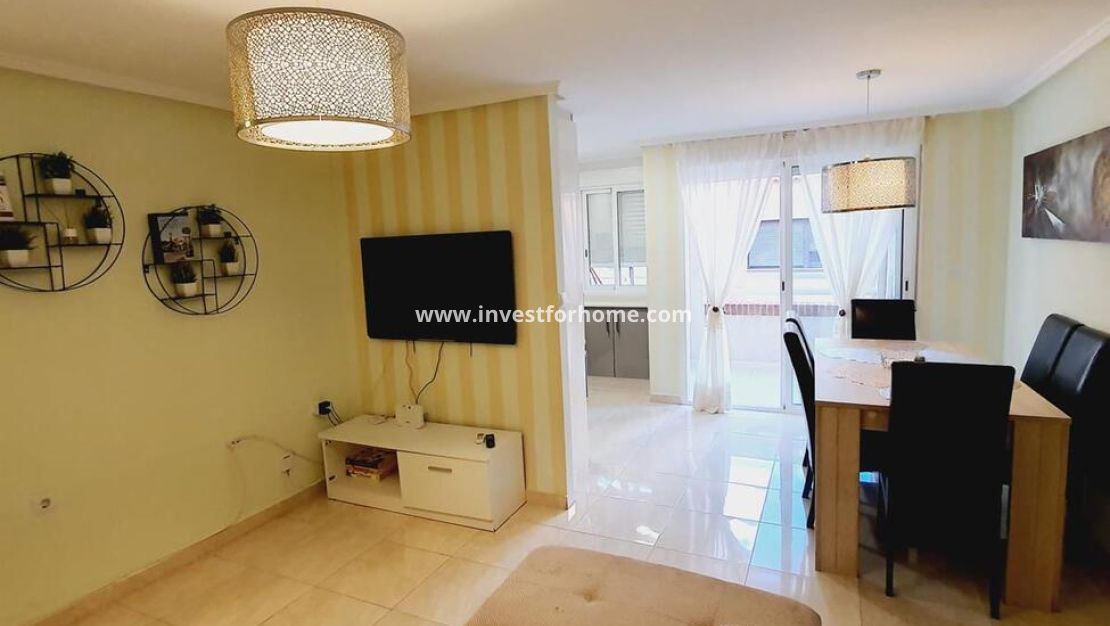 Verkoop - Appartement - Torrevieja - Centro