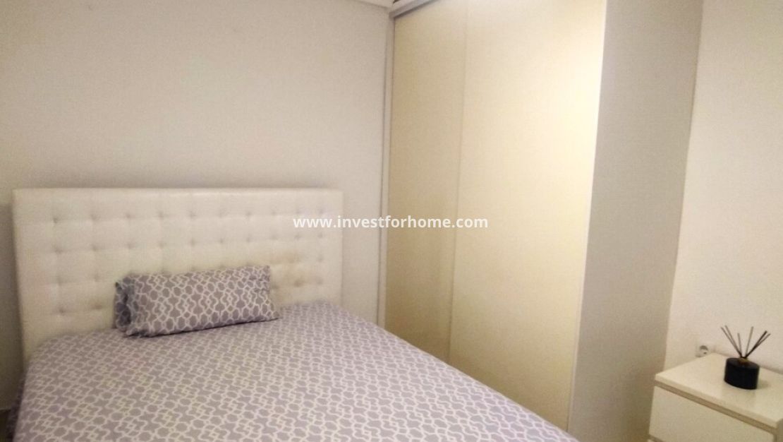 Verkoop - Appartement - Torrevieja - Centro