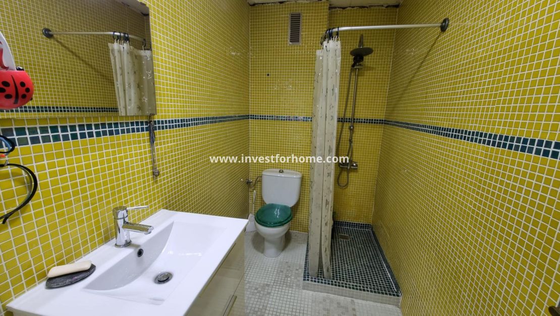 Verkoop - Appartement - Torrevieja - Centro