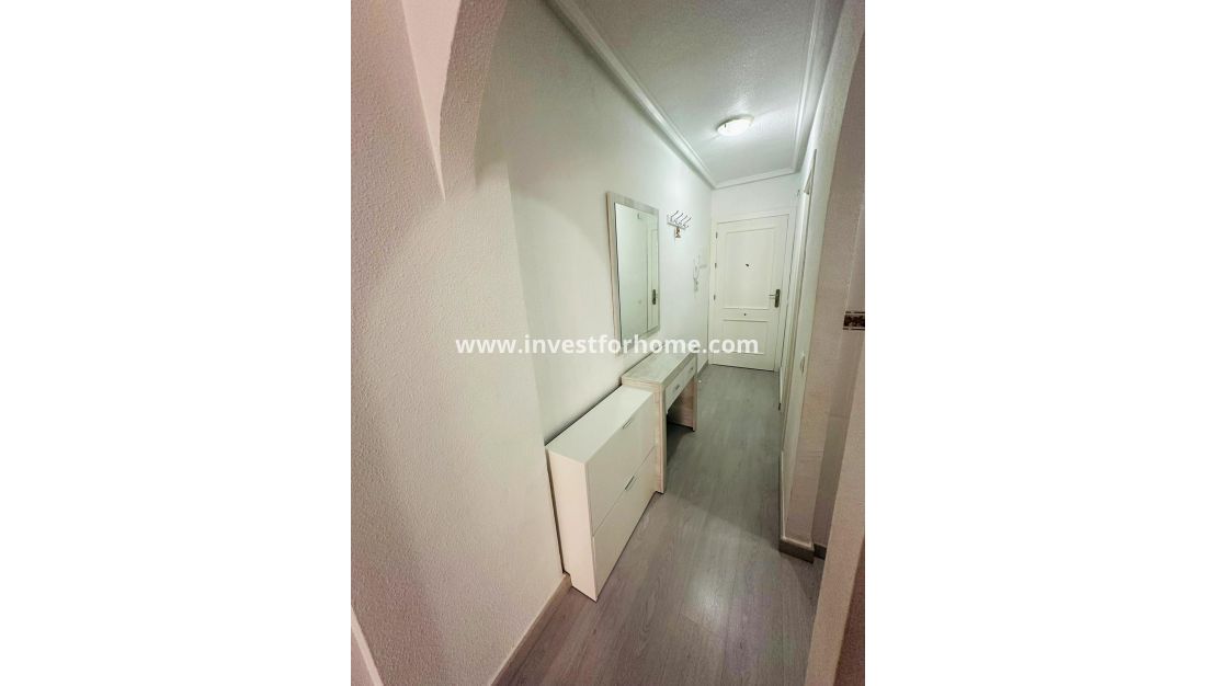 Verkoop - Appartement - Torrevieja - Centro
