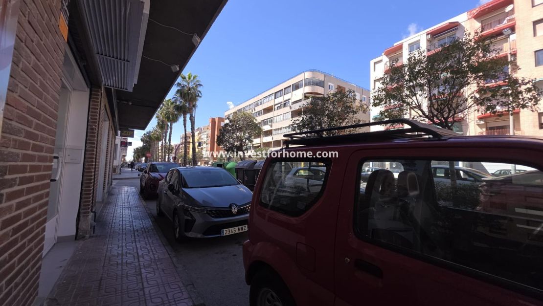 Verkoop - Appartement - Torrevieja - Centro
