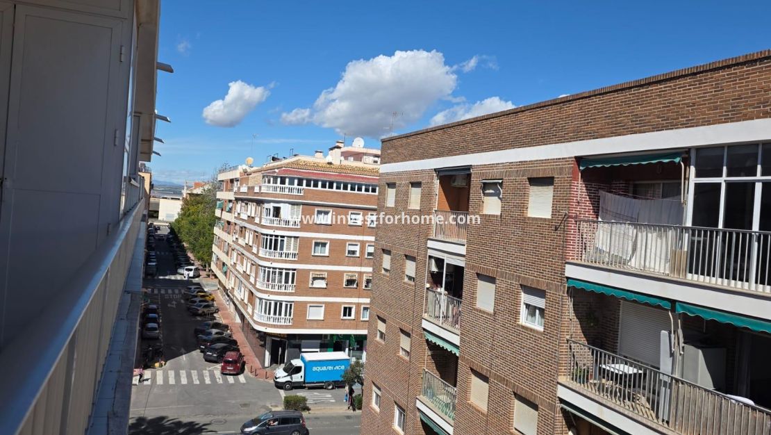 Verkoop - Appartement - Torrevieja - Centro