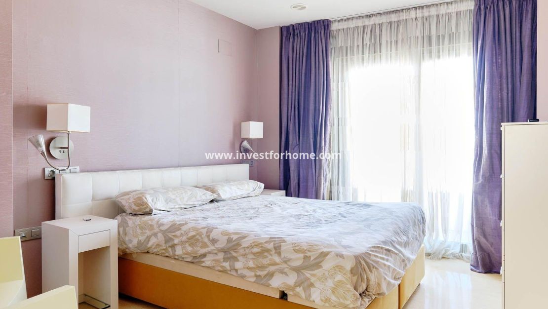 Verkoop - Appartement - Torrevieja - Centro