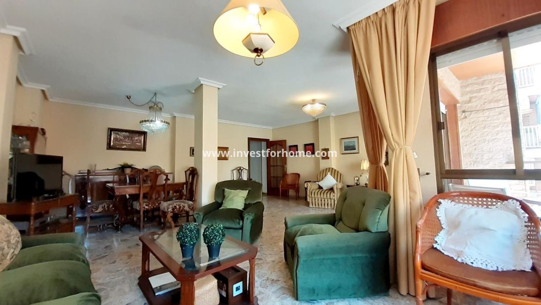 Verkoop - Appartement - Torrevieja - Centro