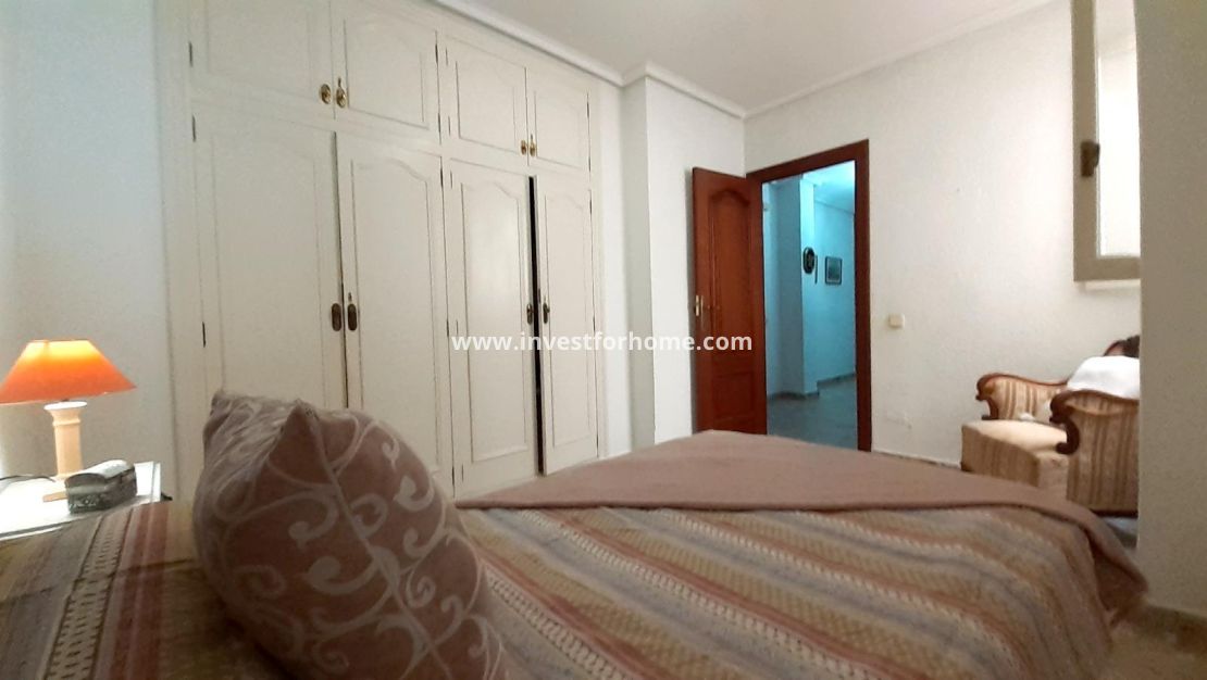 Verkoop - Appartement - Torrevieja - Centro