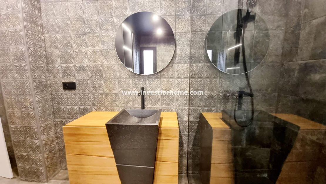 Verkoop - Appartement - Torrevieja - Centro