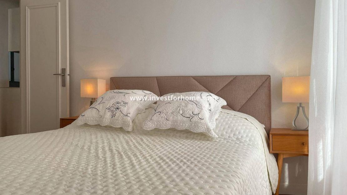 Verkoop - Appartement - Torrevieja - Centro