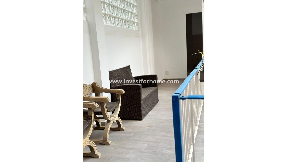 Verkoop - Appartement - Torrevieja - Centro