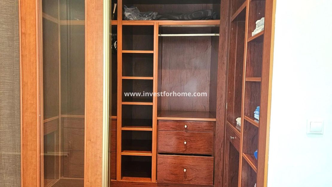 Verkoop - Appartement - Torrevieja - Centro