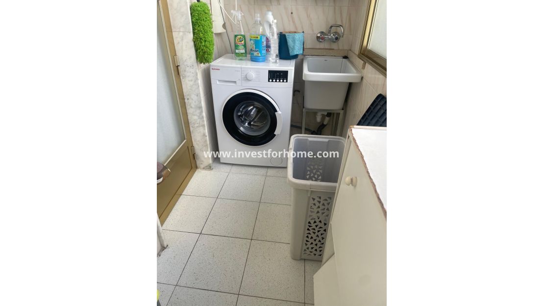 Verkoop - Appartement - Torrevieja - Centro