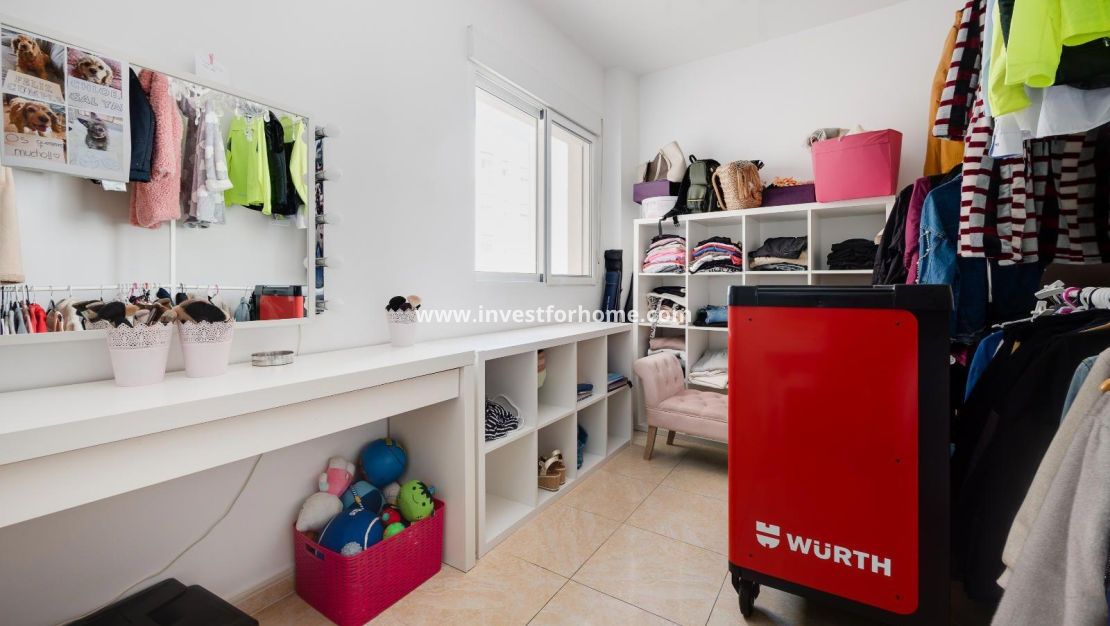 Verkoop - Appartement - Torrevieja - Centro