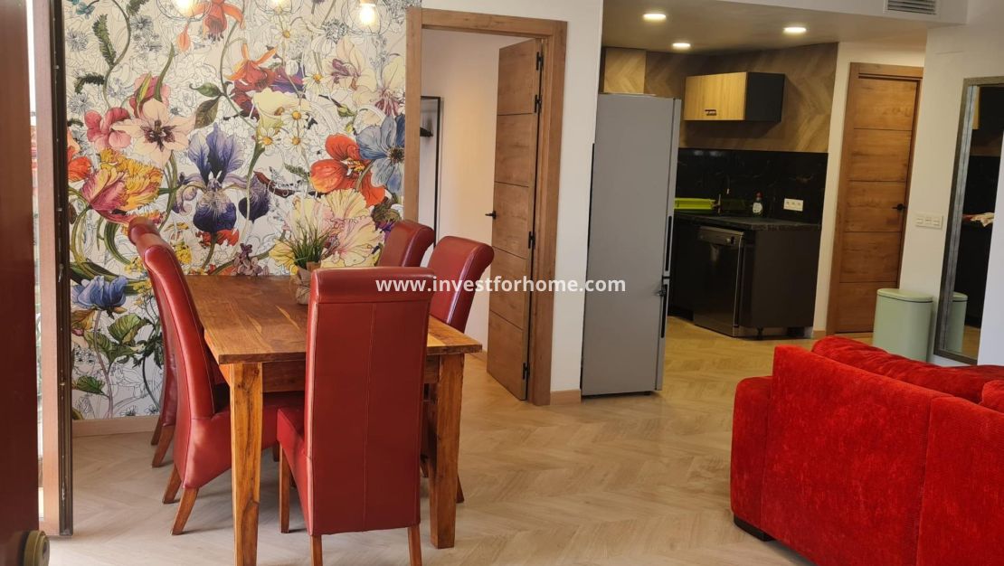 Verkoop - Appartement - Torrevieja - Centro