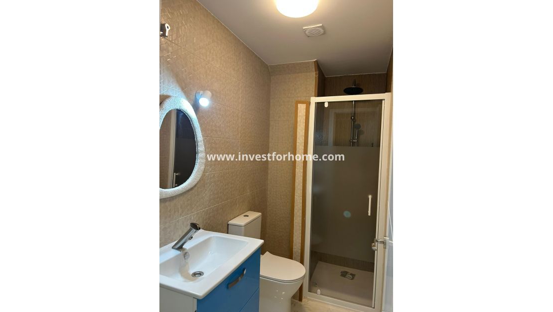 Verkoop - Appartement - Torrevieja - Centro