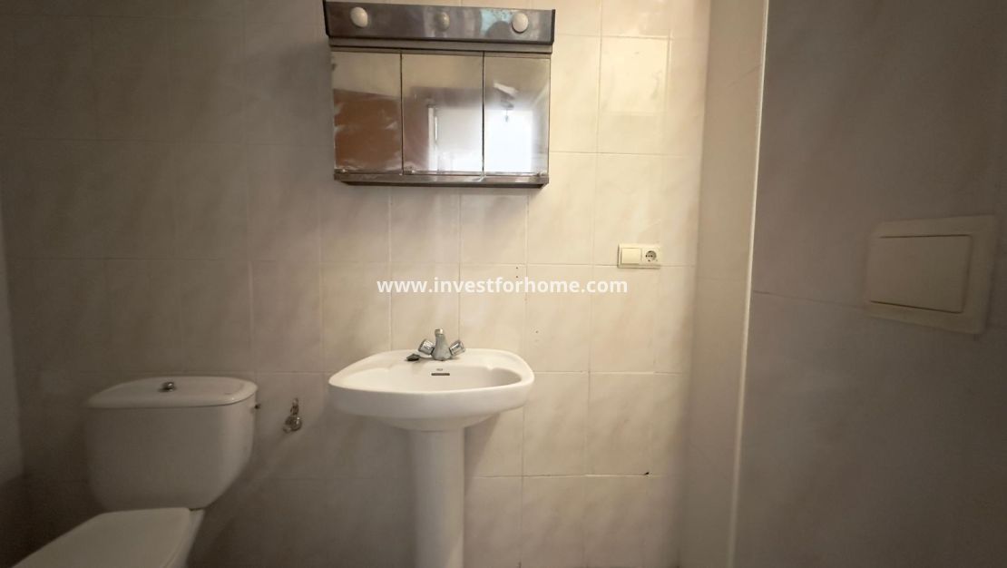 Verkoop - Appartement - Torrevieja - Centro