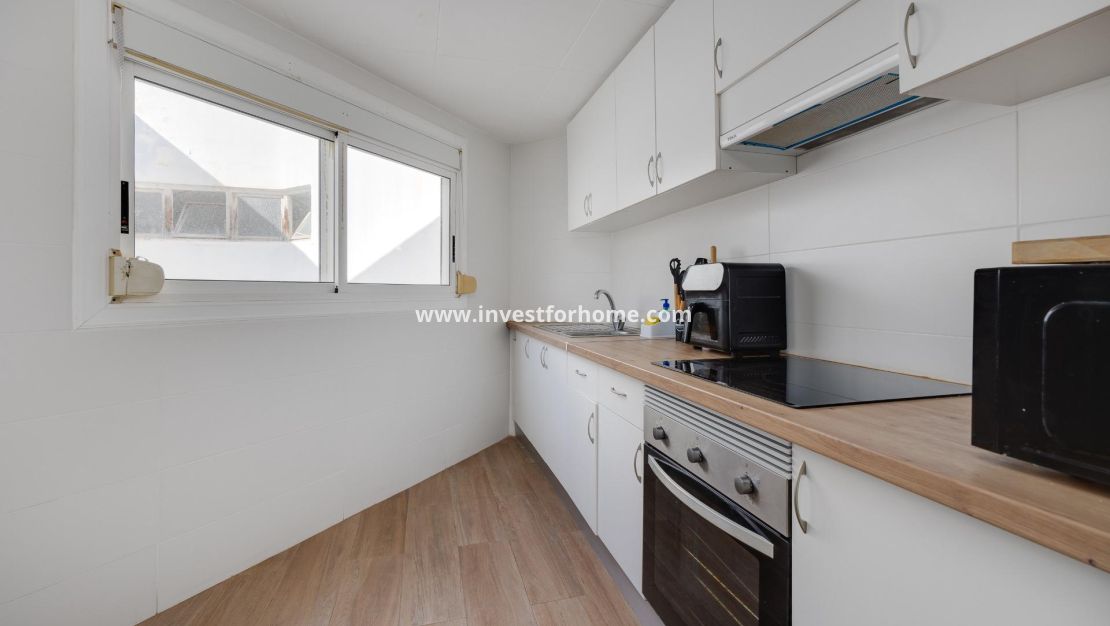 Verkoop - Appartement - Torrevieja - Centro