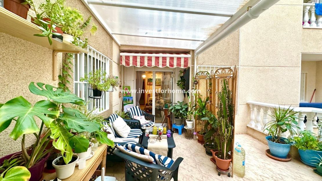 Verkoop - Appartement - Torrevieja - Centro