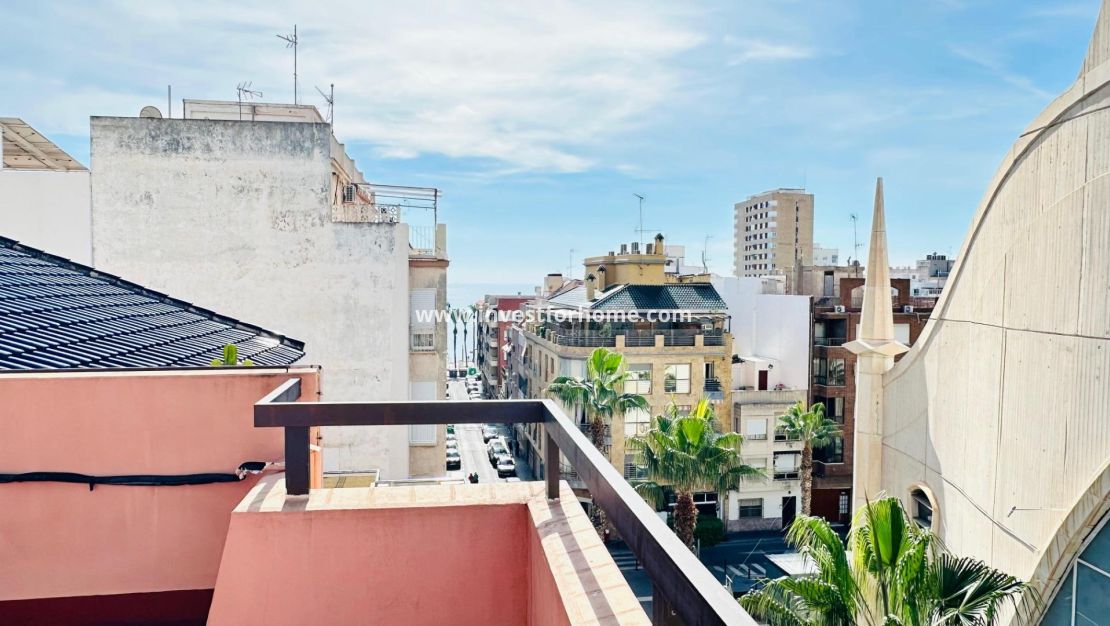 Verkoop - Appartement - Torrevieja - Centro