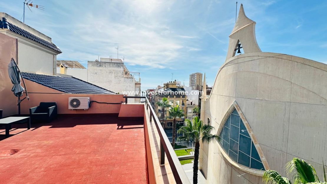 Verkoop - Appartement - Torrevieja - Centro