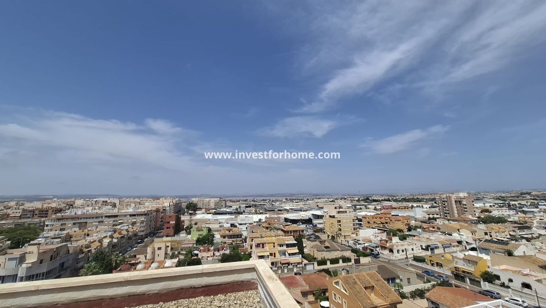 Verkoop - Appartement - Torrevieja - Centro