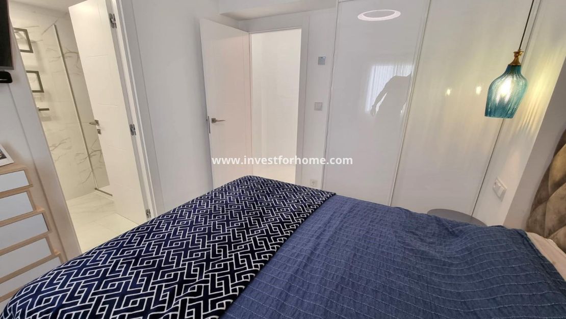 Verkoop - Appartement - Torrevieja - Centro