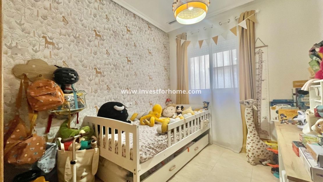 Verkoop - Appartement - Torrevieja - Centro