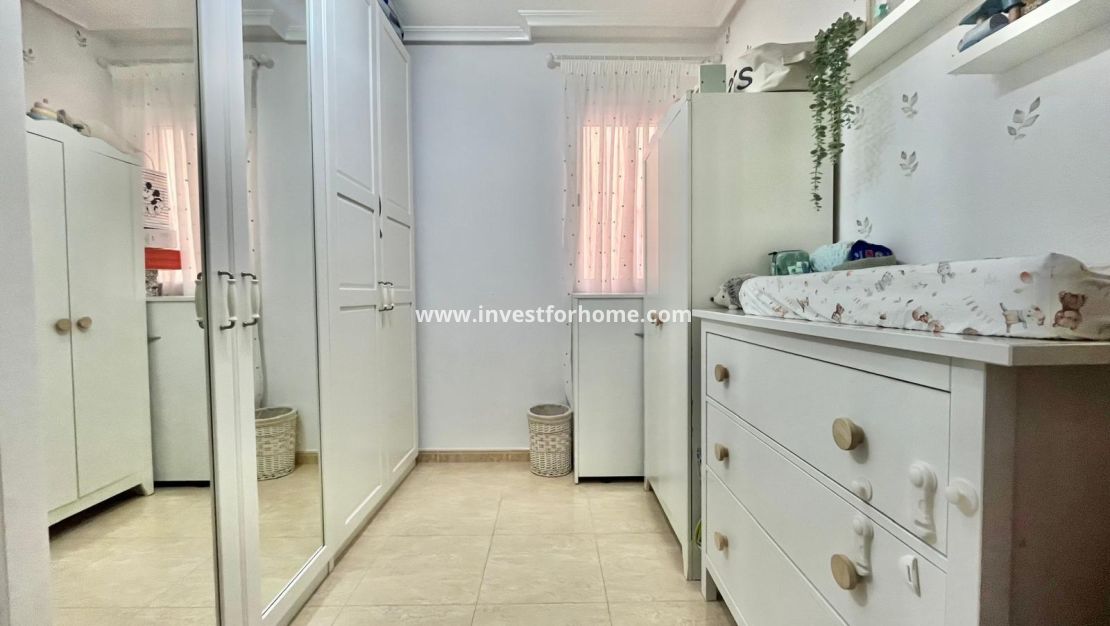 Verkoop - Appartement - Torrevieja - Centro