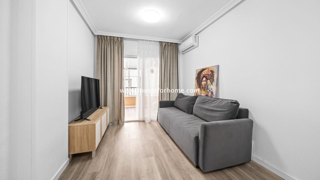 Verkoop - Appartement - Torrevieja - Centro