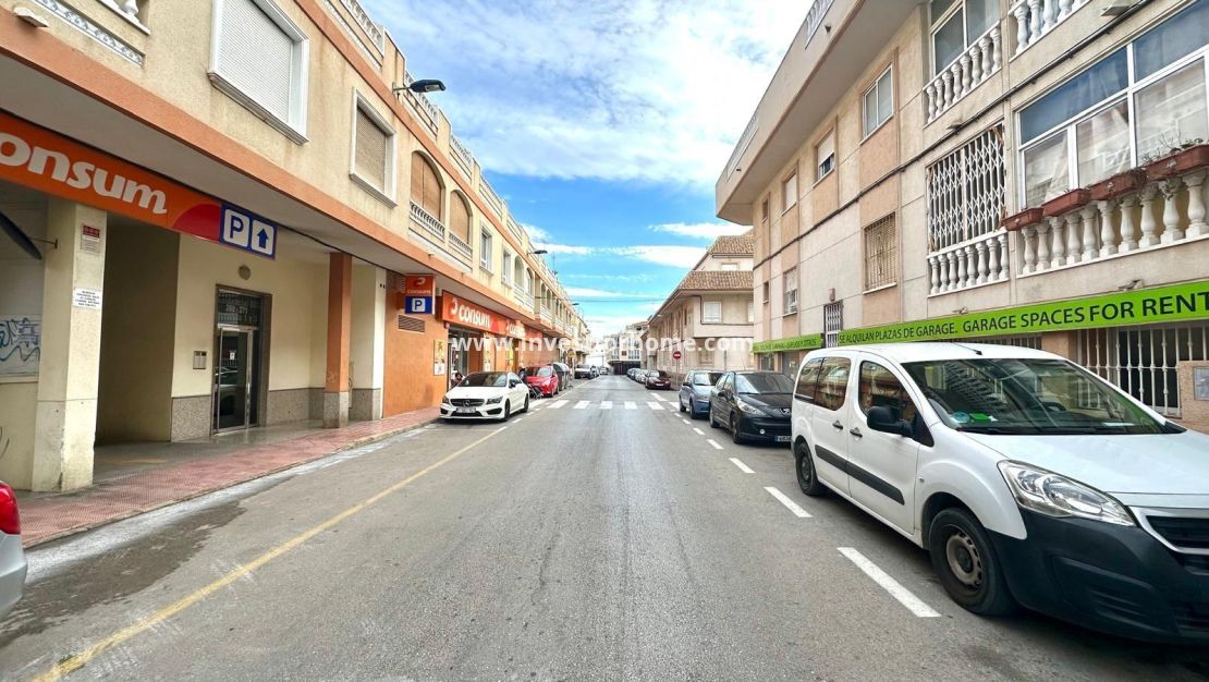Verkoop - Appartement - Torrevieja - Centro