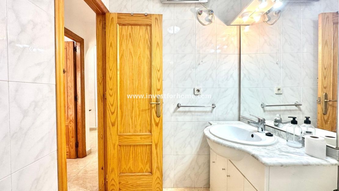 Verkoop - Appartement - Torrevieja - Centro