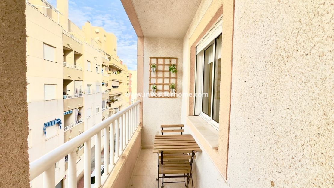 Verkoop - Appartement - Torrevieja - Centro