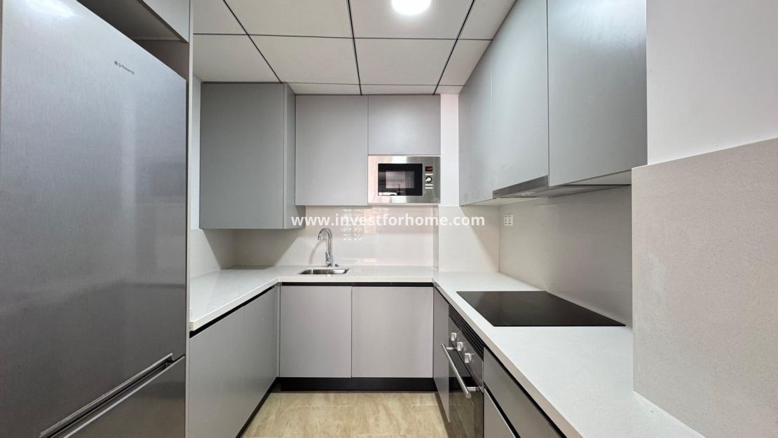 Verkoop - Appartement - Torrevieja - Centro