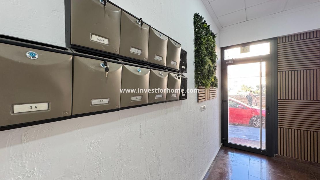 Verkoop - Appartement - Torrevieja - Centro