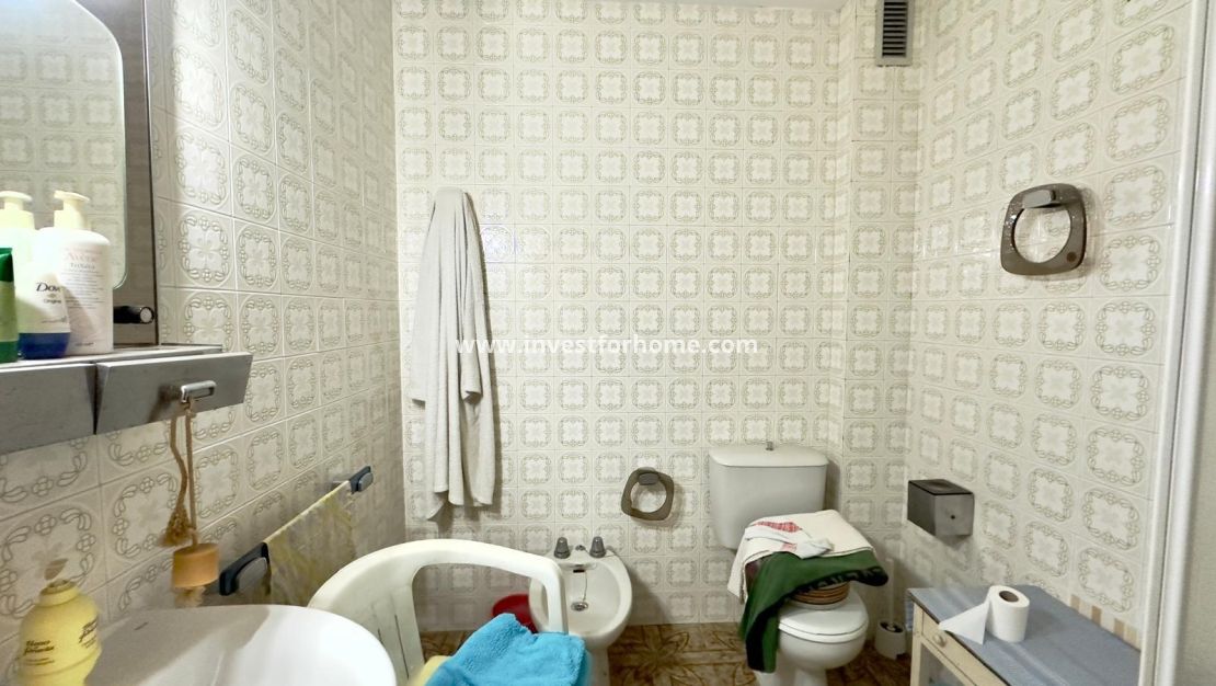 Verkoop - Appartement - Torrevieja - Centro