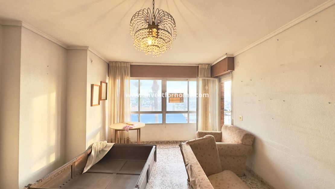 Verkoop - Appartement - Torrevieja - Centro