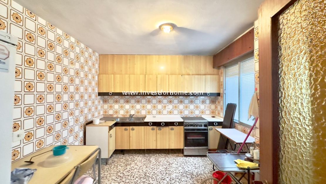 Verkoop - Appartement - Torrevieja - Centro