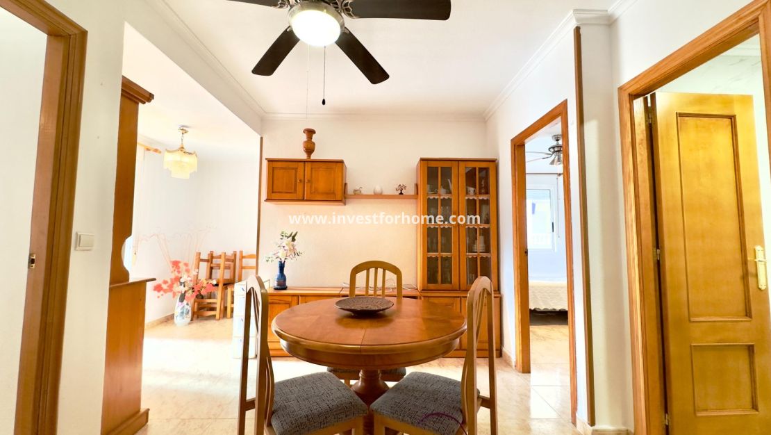 Verkoop - Appartement - Torrevieja - Centro