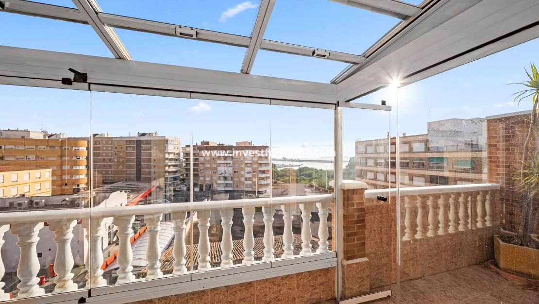Verkoop - Appartement - Torrevieja - Centro