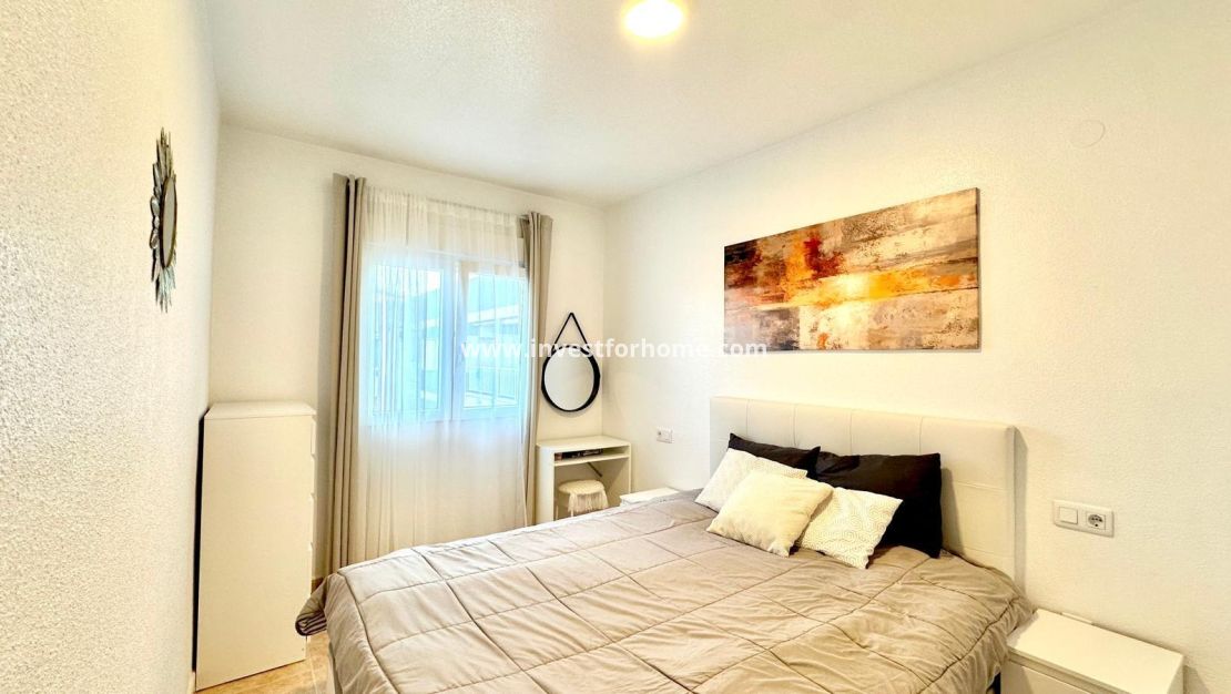 Verkoop - Appartement - Torrevieja - Centro