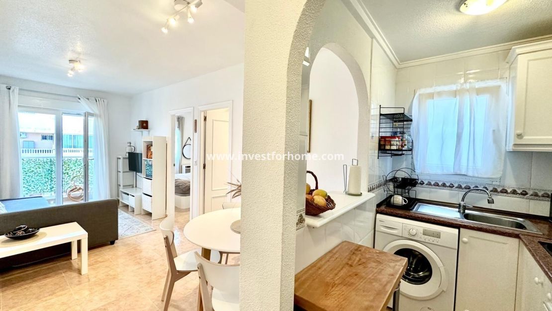 Verkoop - Appartement - Torrevieja - Centro