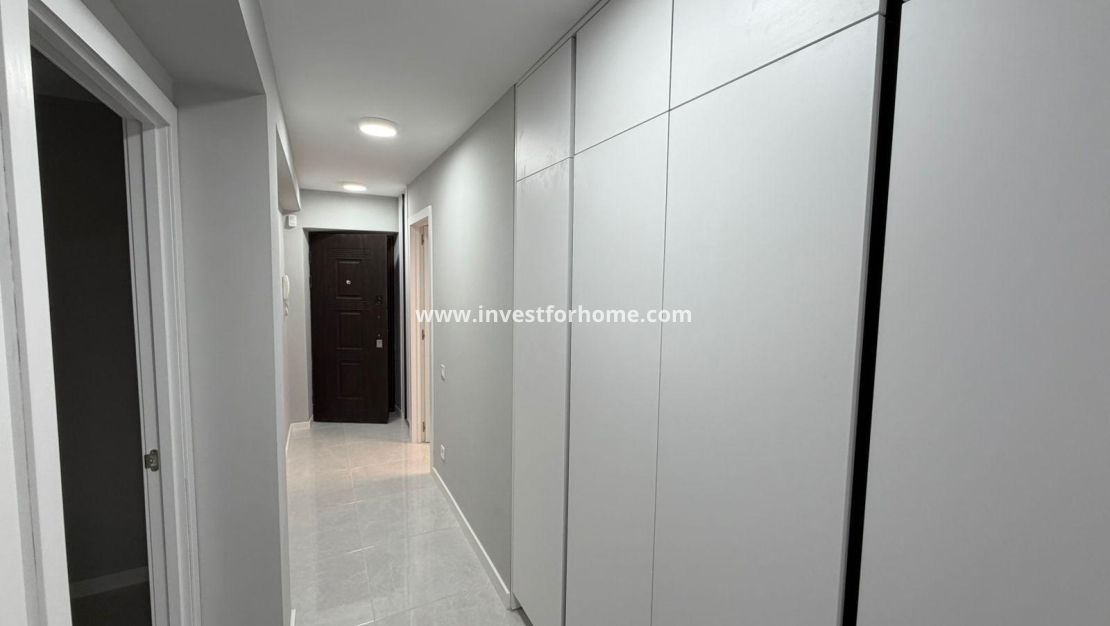 Verkoop - Appartement - Torrevieja - Centro