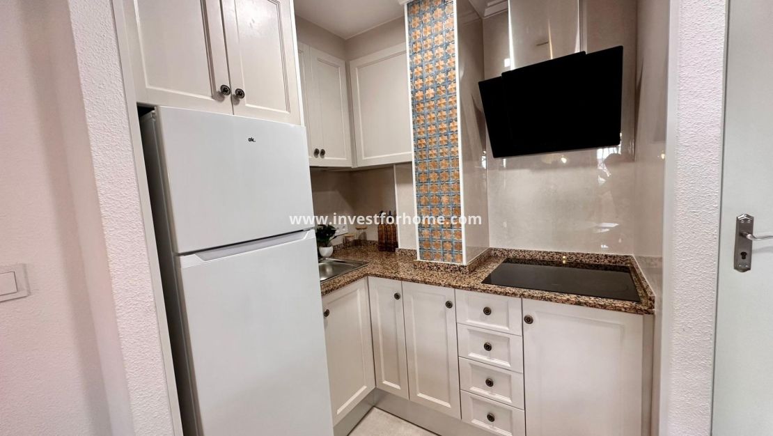 Verkoop - Appartement - Torrevieja - Centro