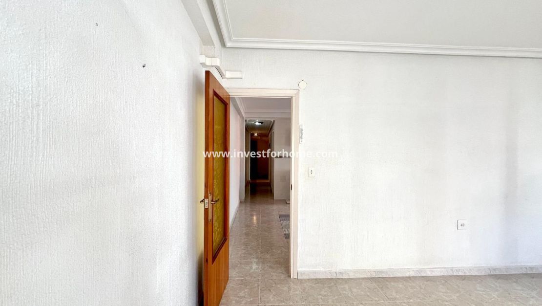 Verkoop - Appartement - Torrevieja - Centro