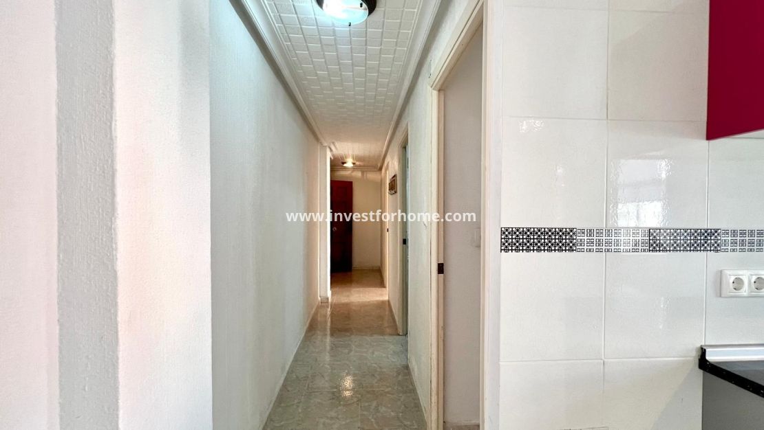 Verkoop - Appartement - Torrevieja - Centro