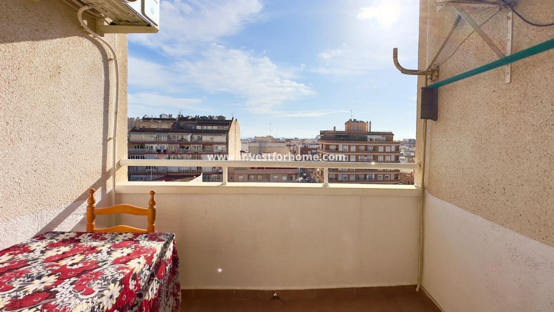 Verkoop - Appartement - Torrevieja - Centro