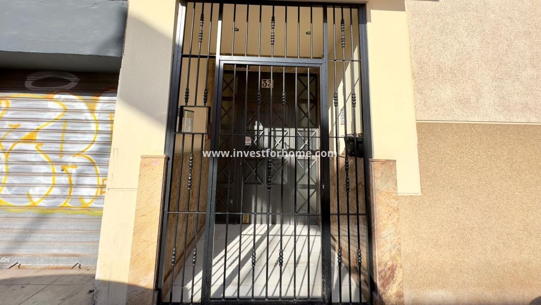 Verkoop - Appartement - Torrevieja - Centro