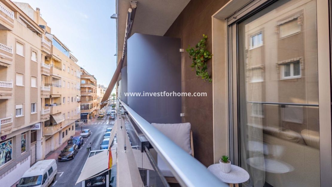 Verkoop - Appartement - Torrevieja - Centro