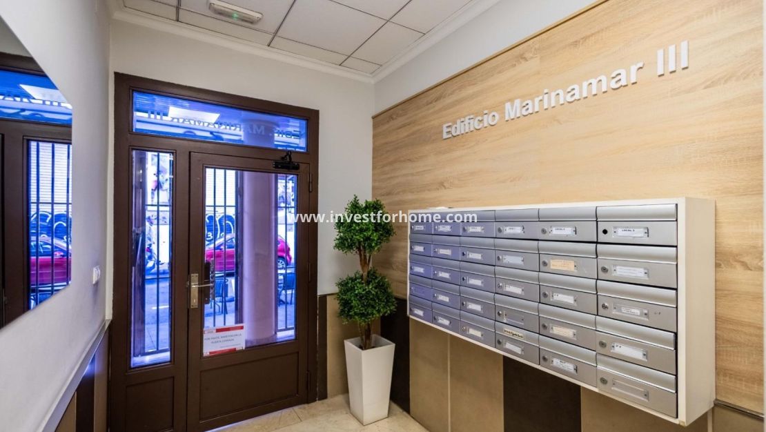 Verkoop - Appartement - Torrevieja - Centro