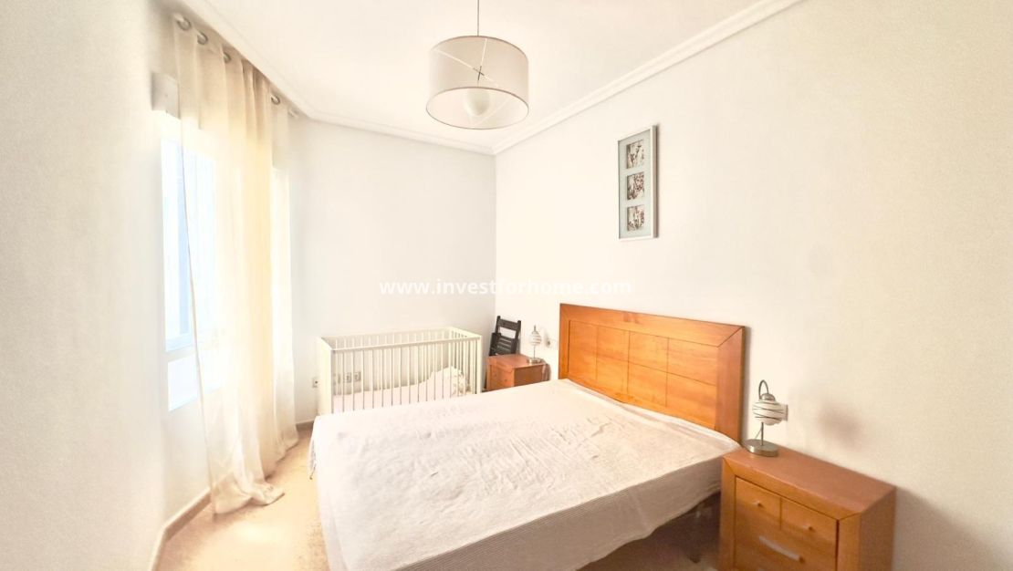 Verkoop - Appartement - Torrevieja - Centro